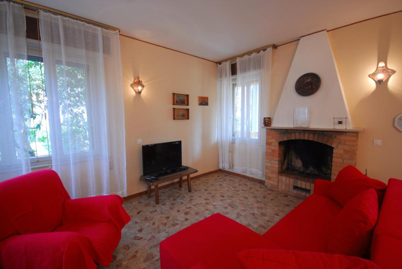 Villa Argia Lignano Sabbiadoro Buitenkant foto