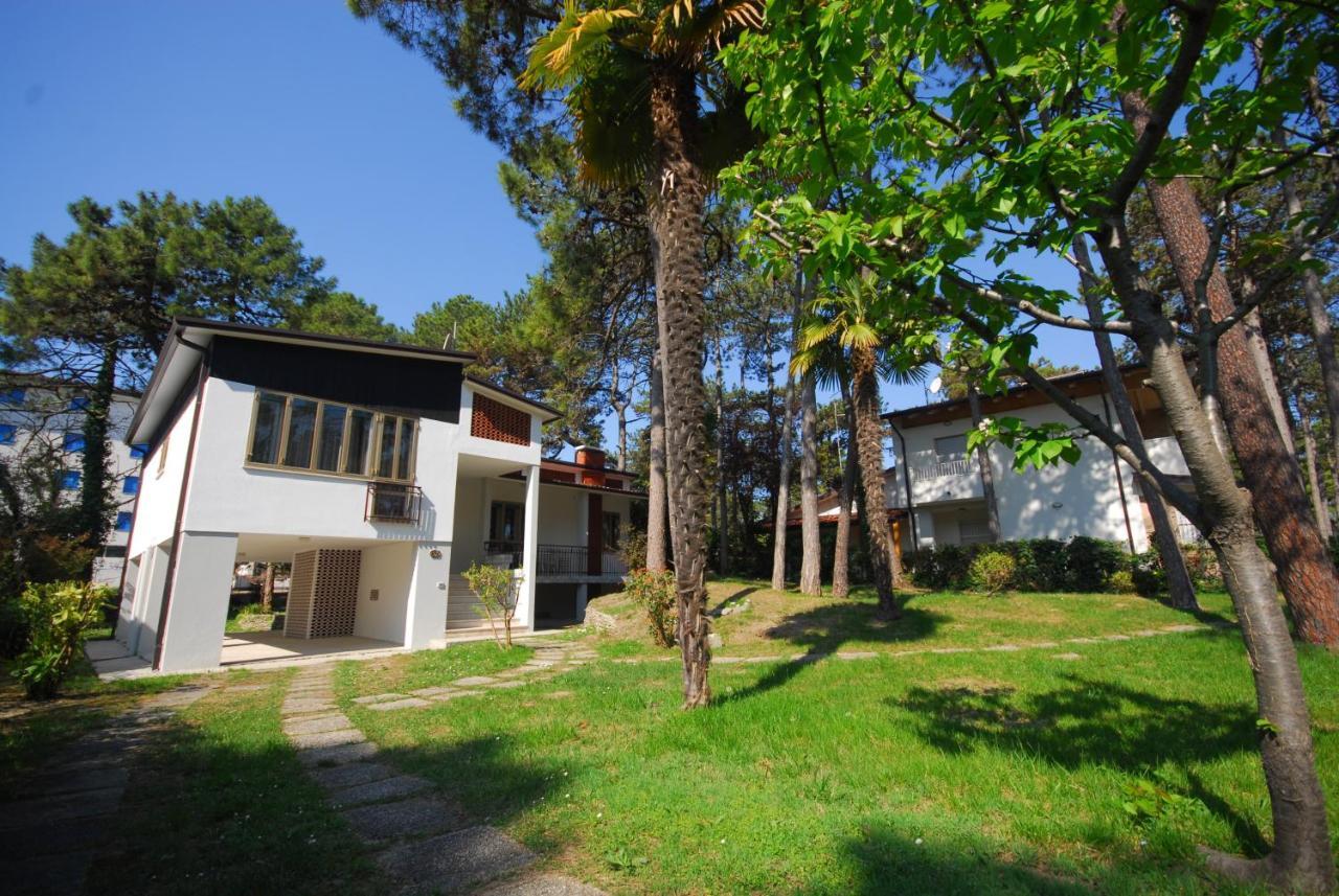 Villa Argia Lignano Sabbiadoro Buitenkant foto